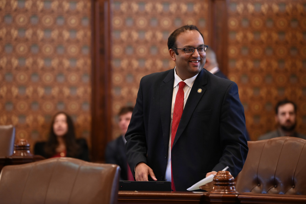 (Photo) State Senator Villivalam 
