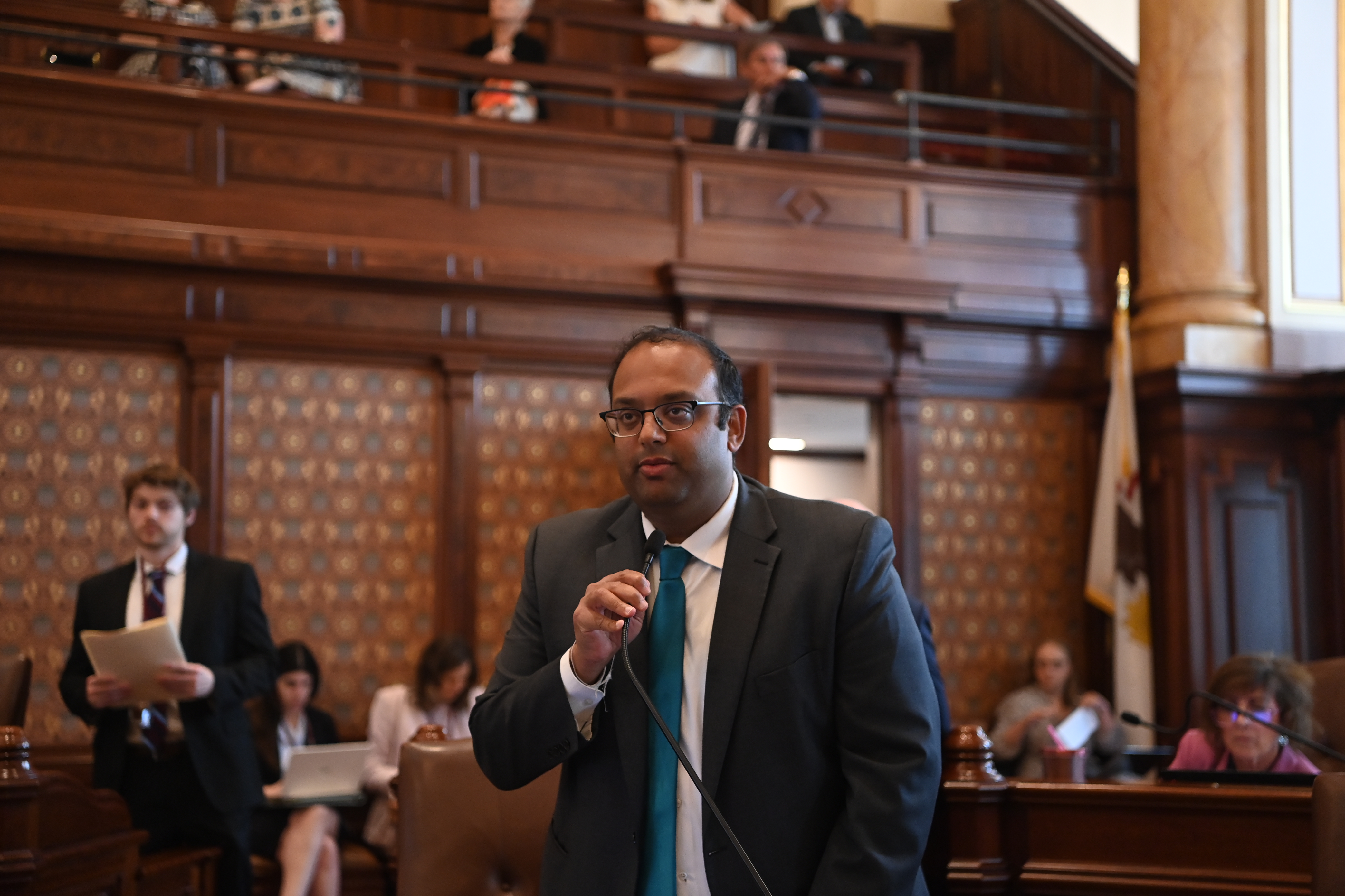 (Photo) Senator Ram Villivalam